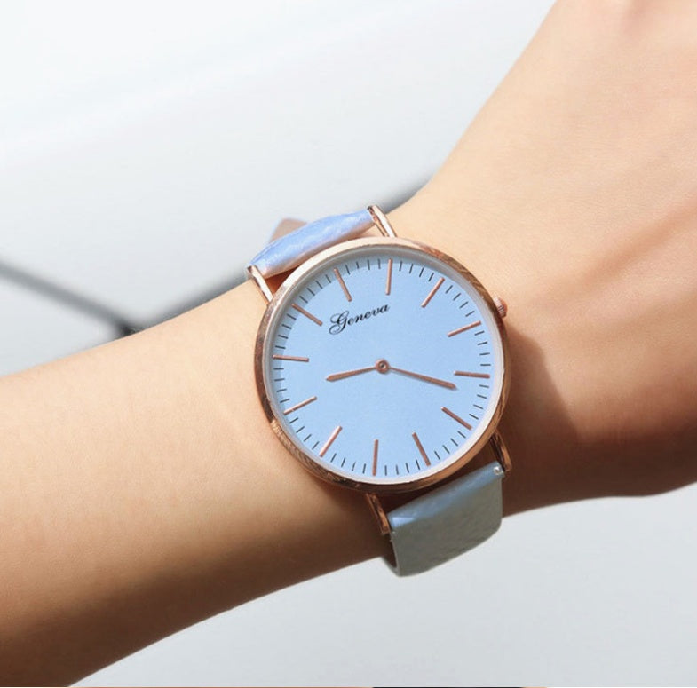 Simple Scale Temperature-sensitive Color-changing Watch for Fun