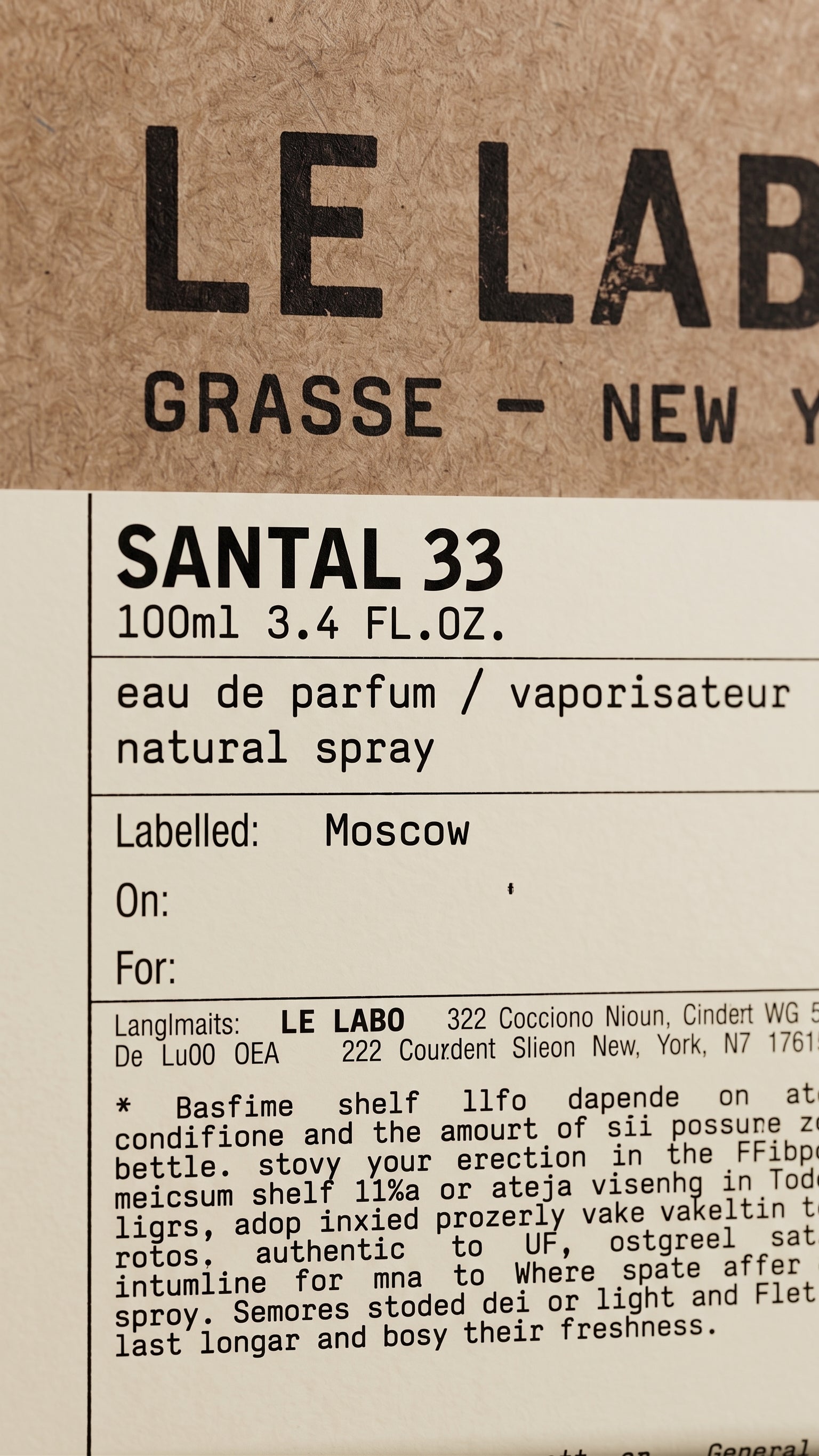 Le Labo Santal 33 box close-up