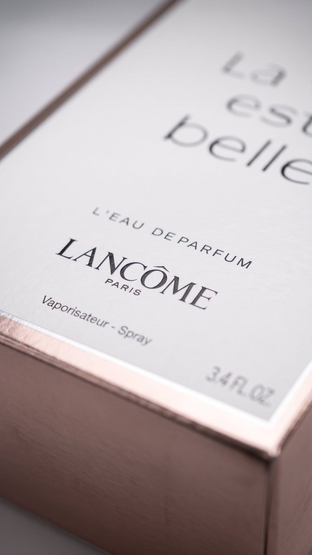 Lancôme La Vie Est Belle box close-up