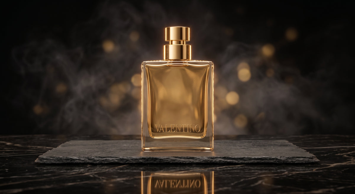 Valentino Born in Roma The Gold bottle angled view